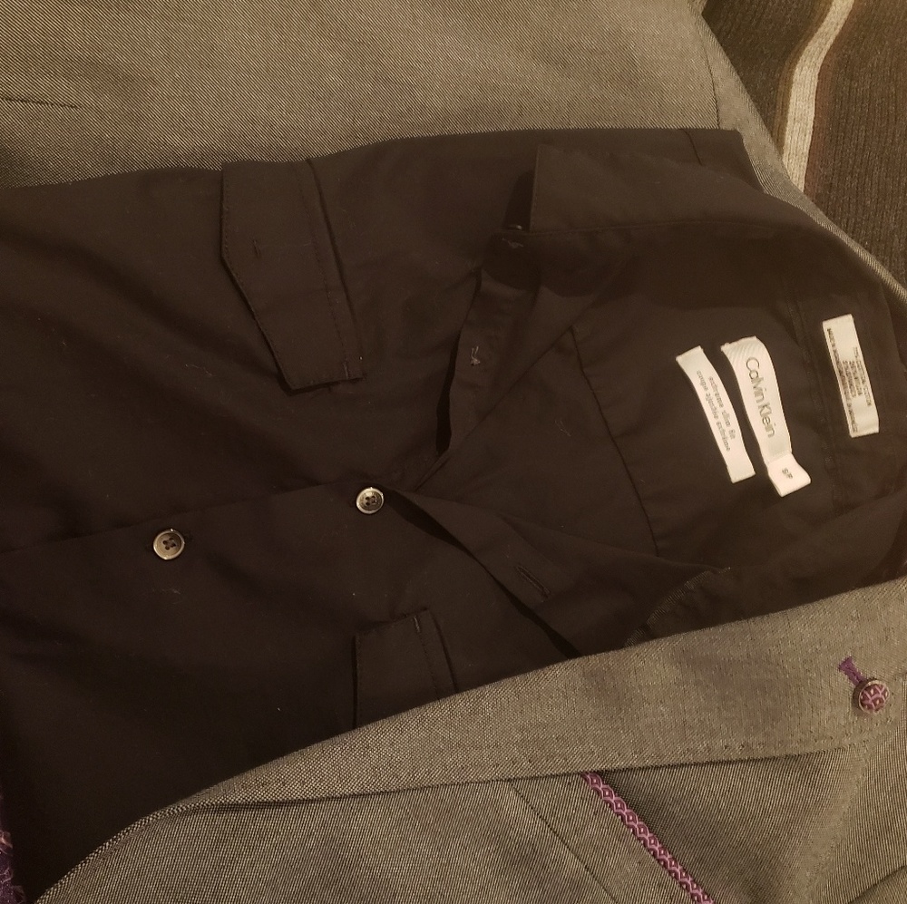 New Calvin Klein Button Down